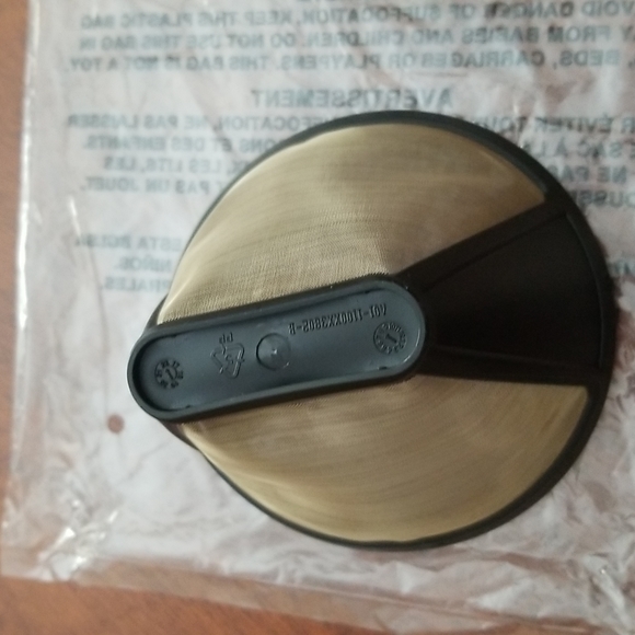 3/$12 NWOT Cuisinart Gold Tone Filter - Picture 8 of 9